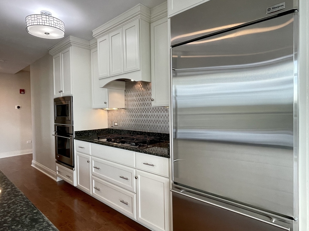 520 S Washington Street - Photo 8