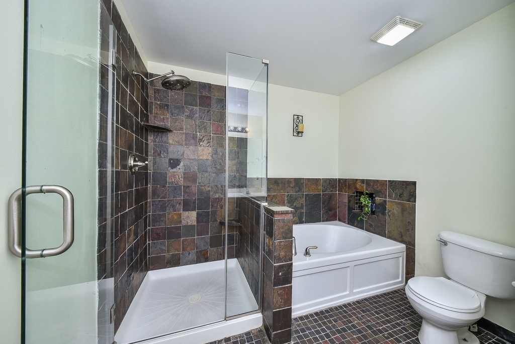 3169 Saganashkee Lane - Photo 9