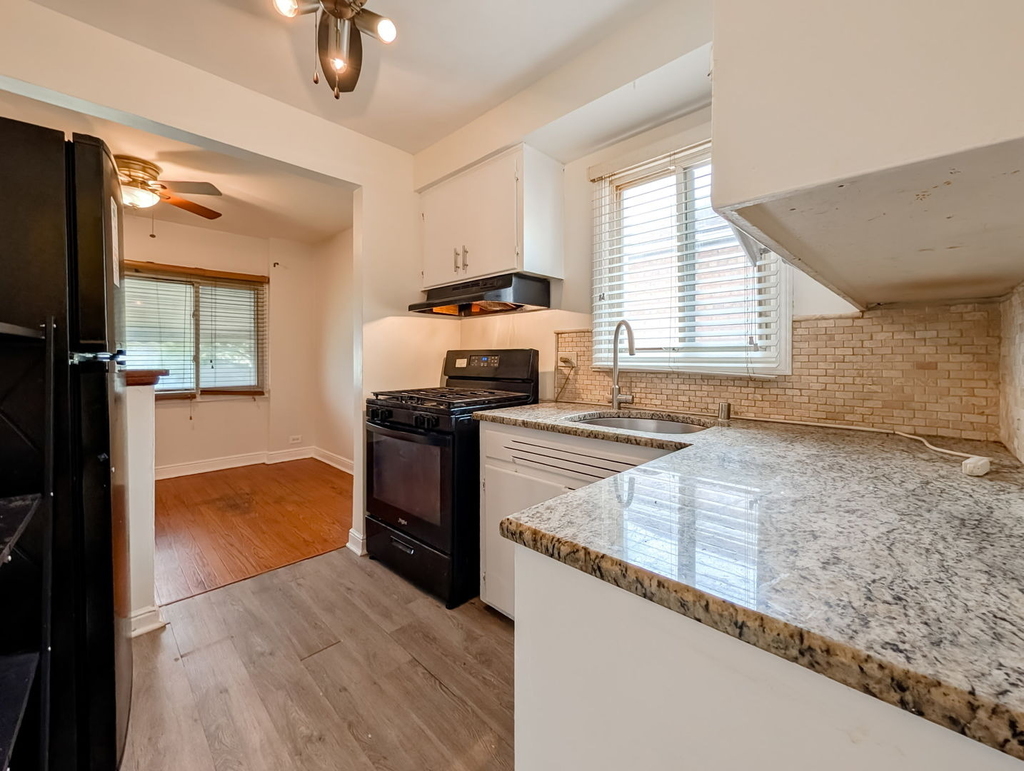 631 Balmoral Avenue - Photo 4