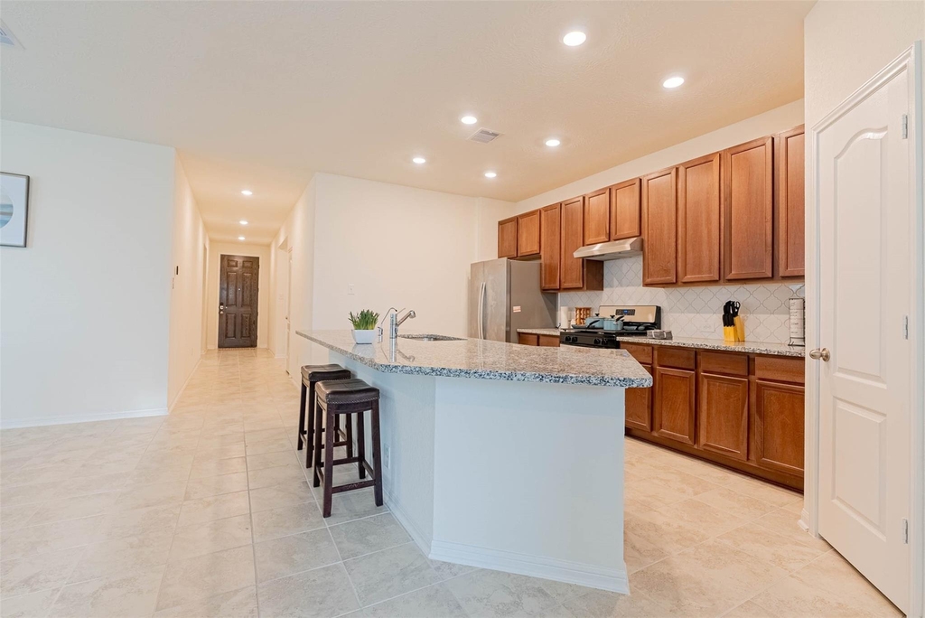 2114 Damasi Ln - Photo 13