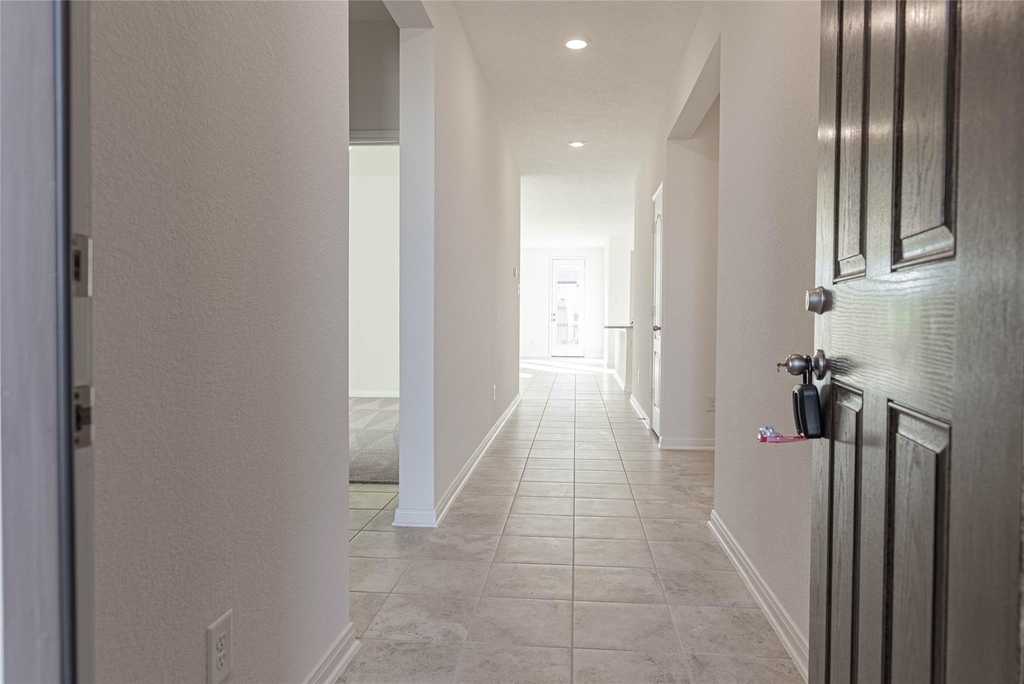 2114 Damasi Ln - Photo 3