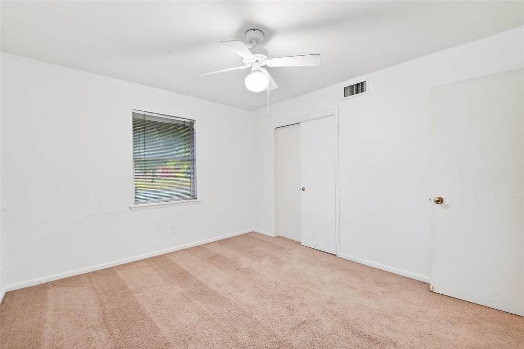 5422 Spellman Road - Photo 21