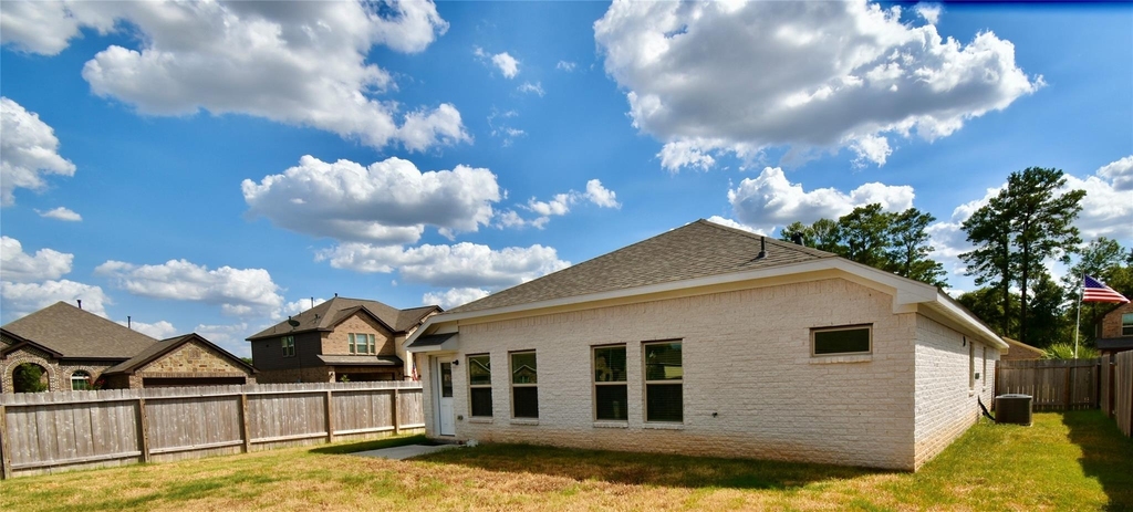 18226 Willow Edge Drive - Photo 14