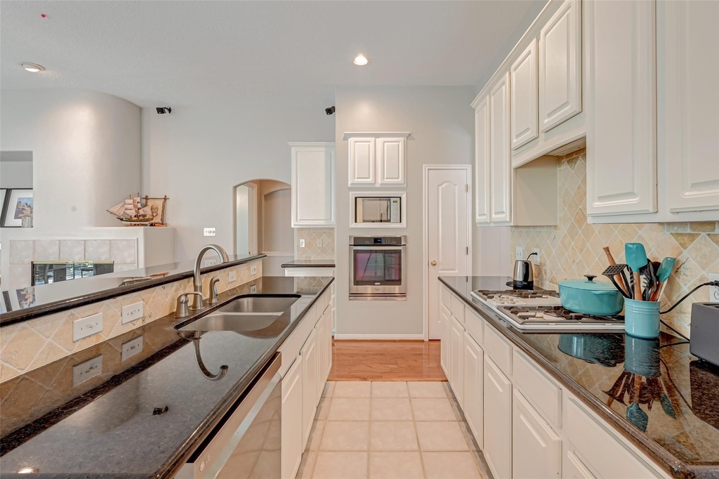 1107 Parkhaven Lane - Photo 5
