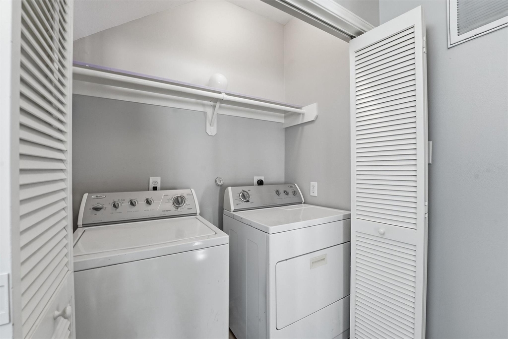 1507 Sutton Street - Photo 10