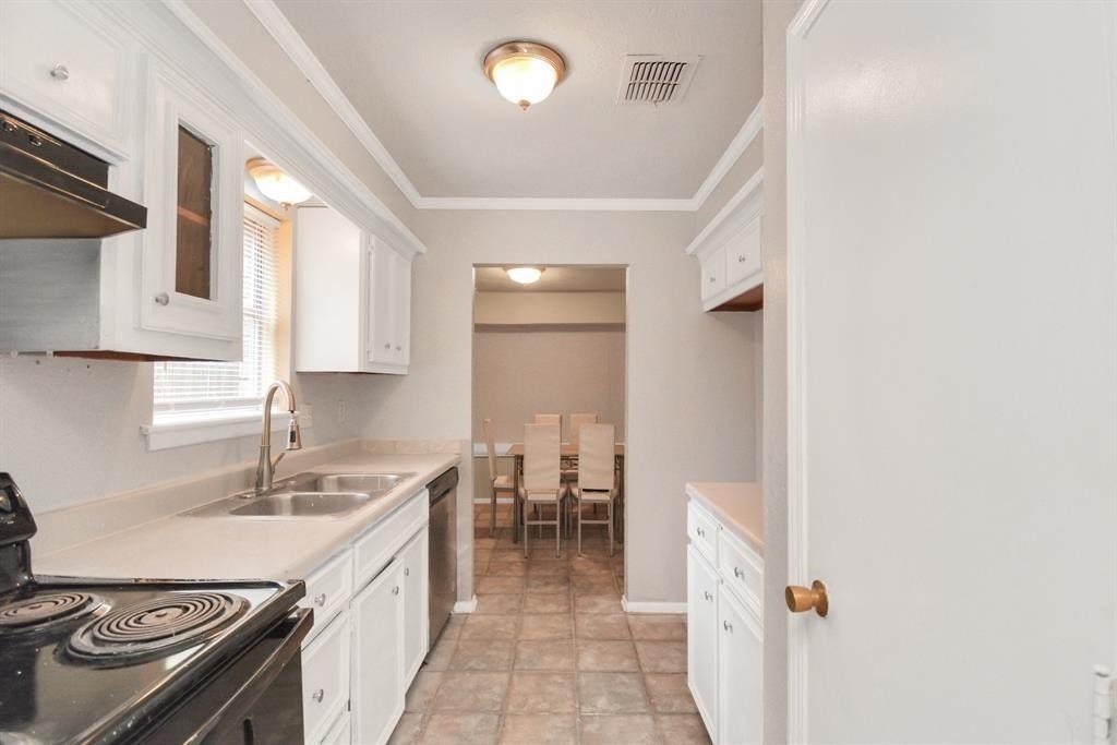 4803 Beechaven Street - Photo 11