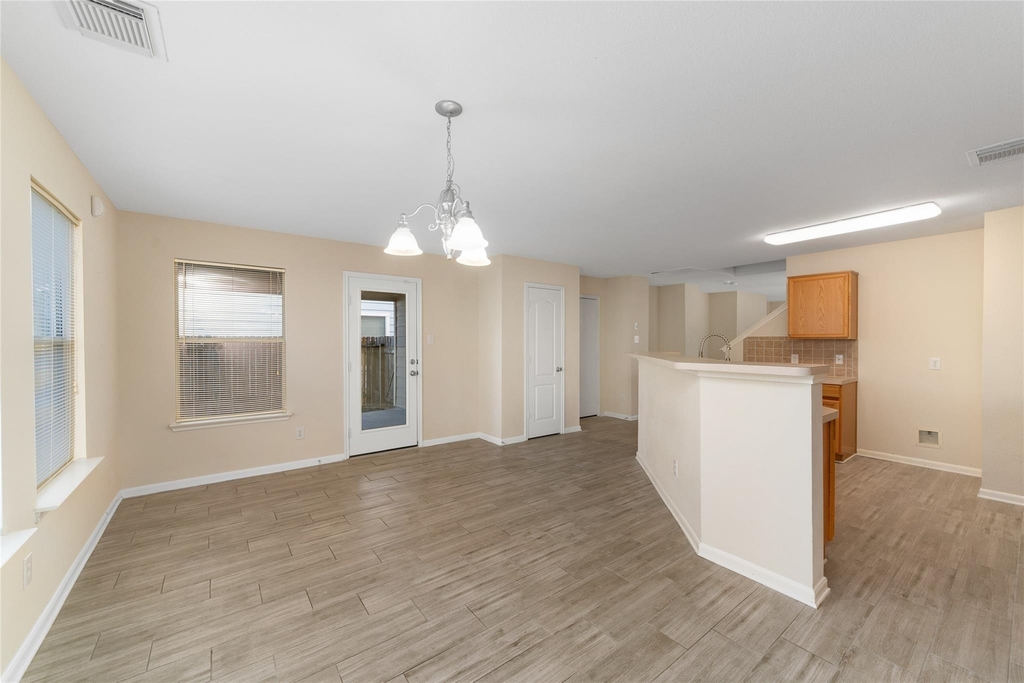 311 Remington Creek Drive - Photo 1