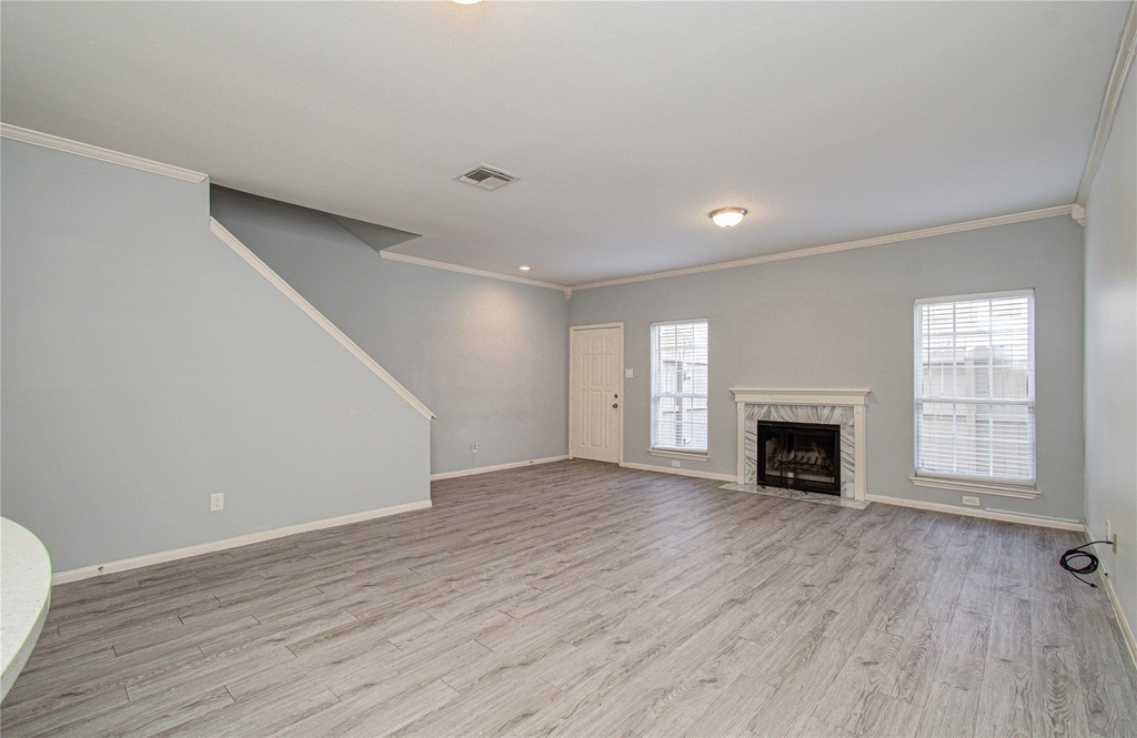 3088 Holly Hall Street - Photo 3