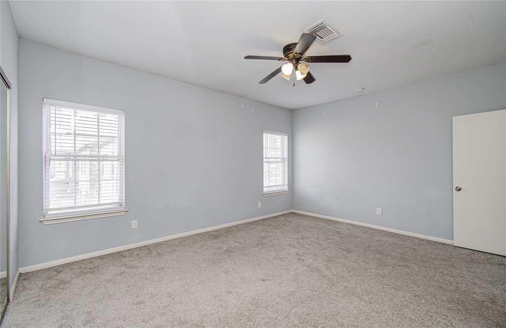 3088 Holly Hall Street - Photo 18