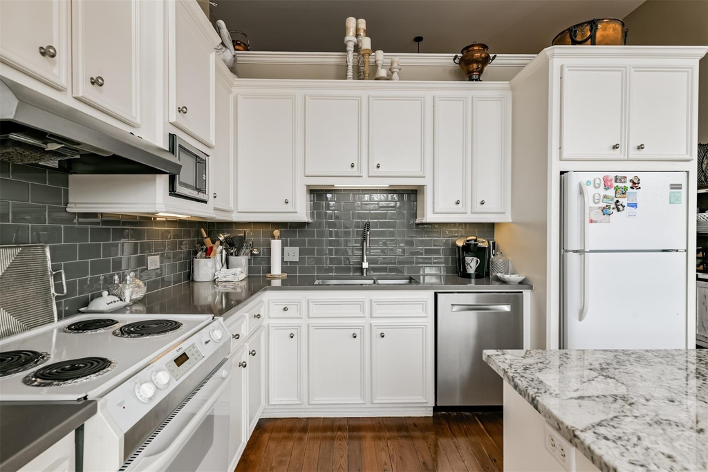 525 22nd Street - Photo 15