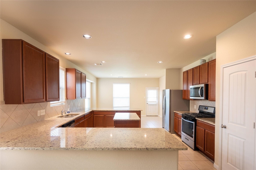 24926 Puccini Place - Photo 3
