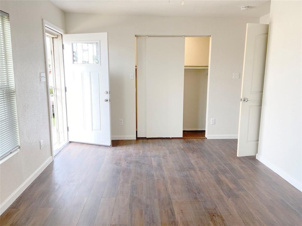 12115 Segrest Drive - Photo 4
