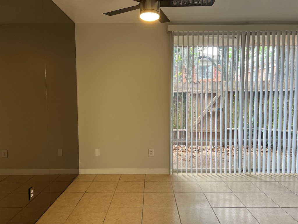 2824 Briarhurst Drive - Photo 6