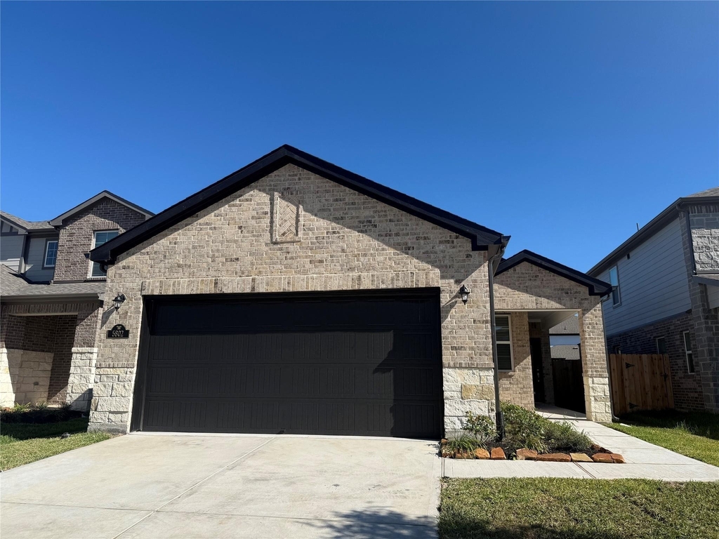 5802 Blue Grama Drive - Photo 0