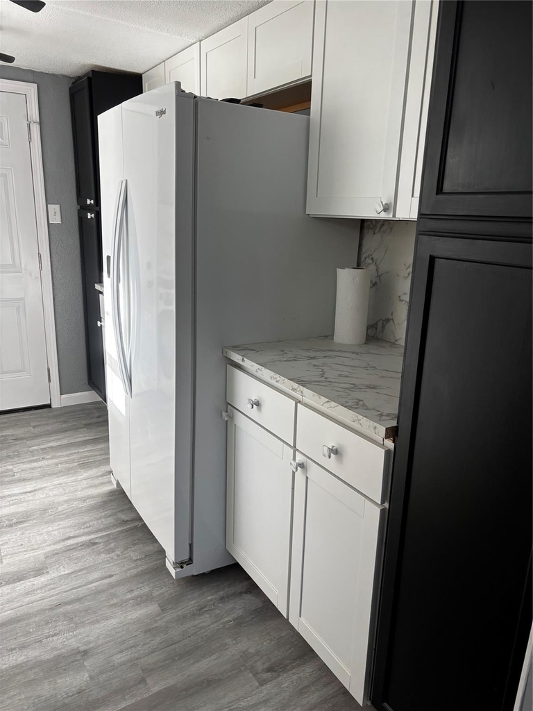 100 Ross Street - Photo 7