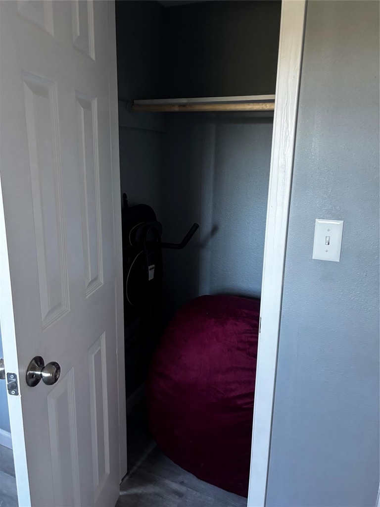 100 Ross Street - Photo 15
