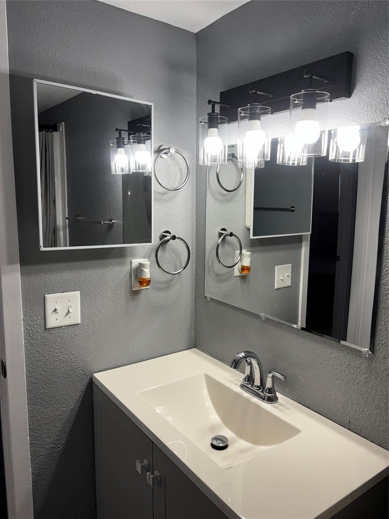 100 Ross Street - Photo 16