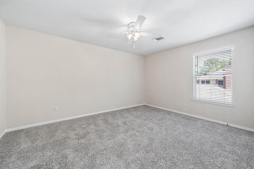 7902 Feather Springs - Photo 28