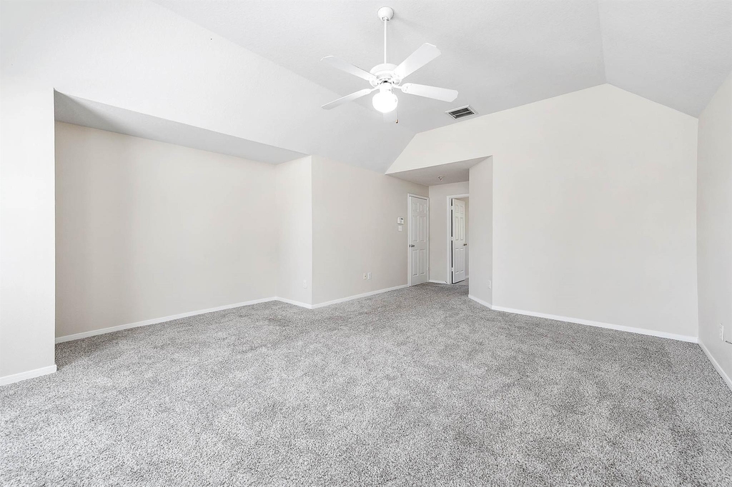 7902 Feather Springs - Photo 33