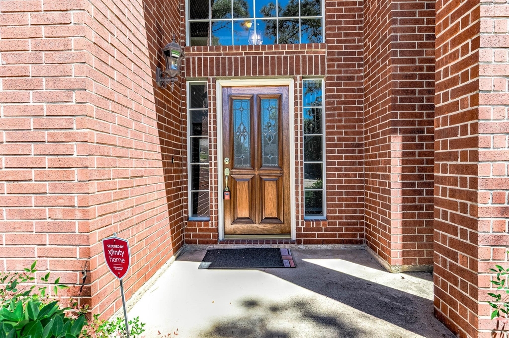 7902 Feather Springs - Photo 3