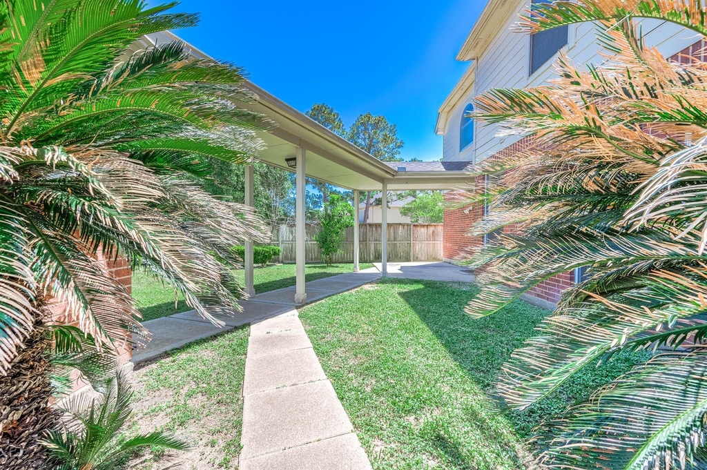 7902 Feather Springs - Photo 39