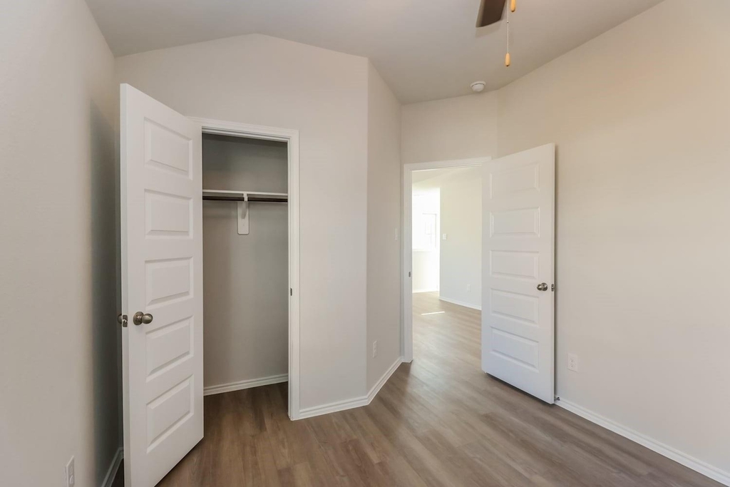 10727 Sunlit Street - Photo 10