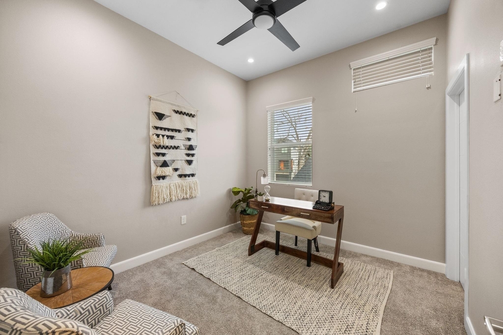 317 E 35th Street - Photo 16