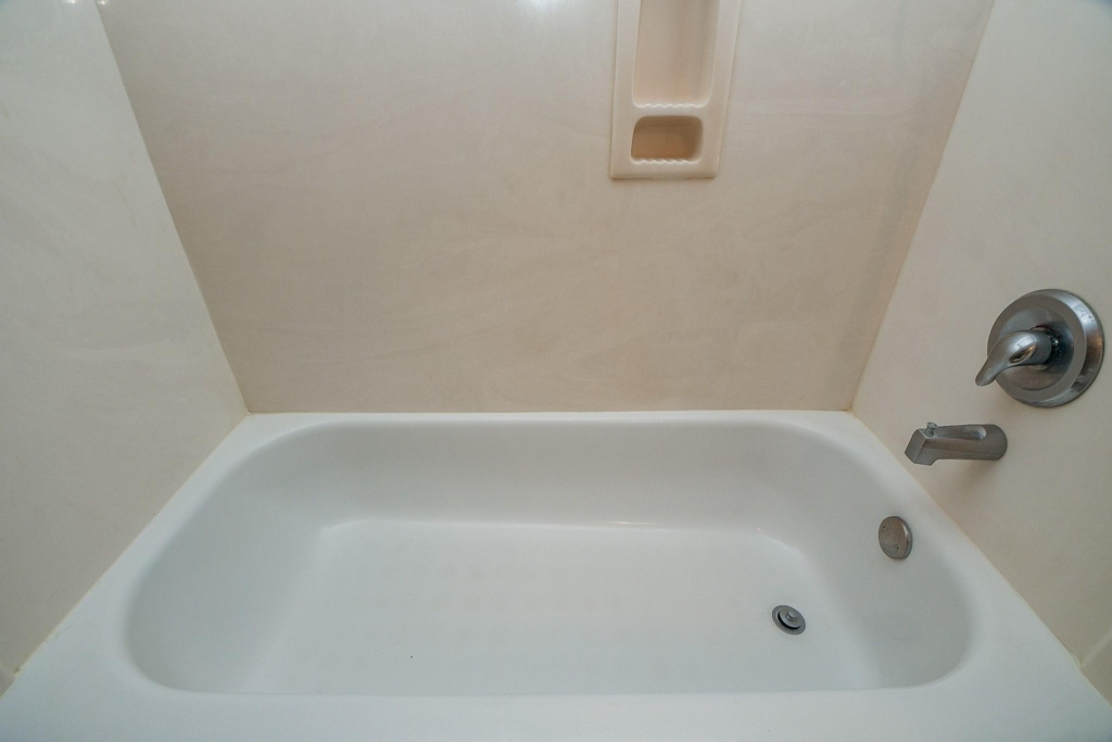 7218 Fox Hall Lane - Photo 4