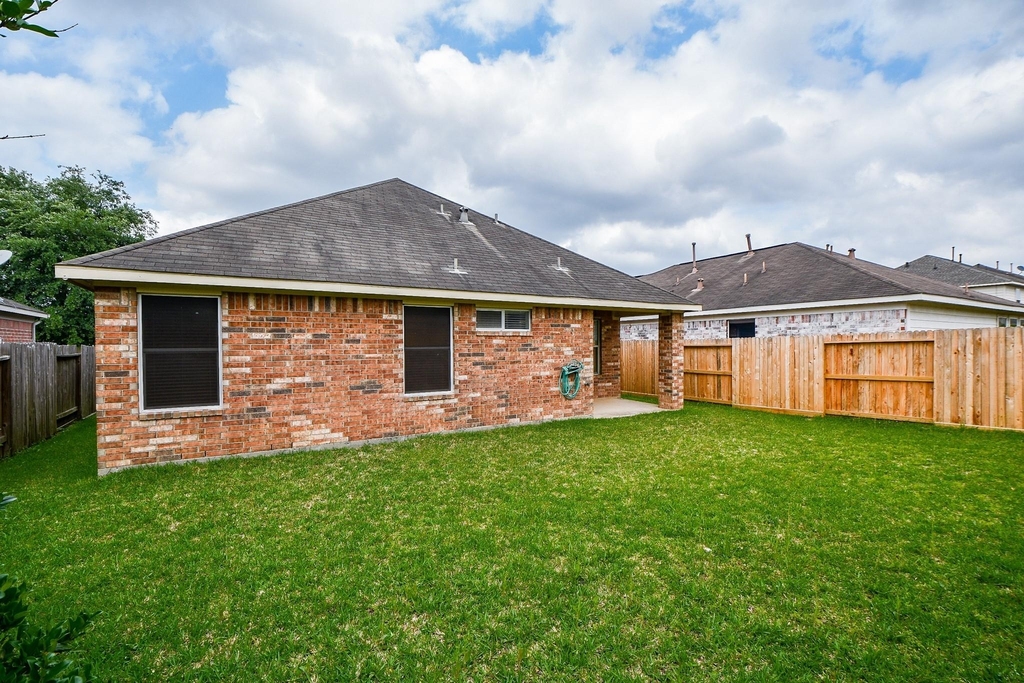 7218 Fox Hall Lane - Photo 20