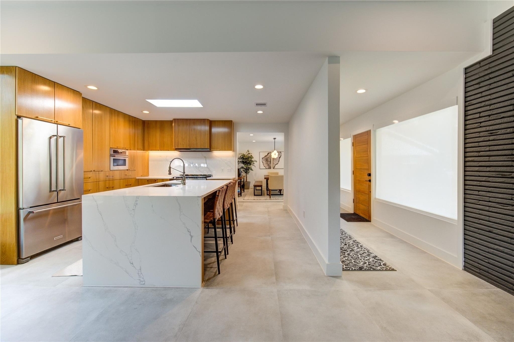 303 Isolde Drive - Photo 14