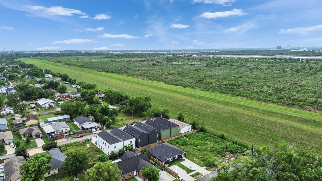 9709 Cargill Street - Photo 4
