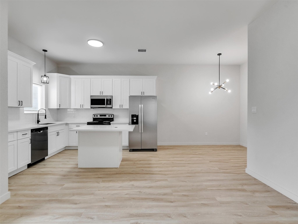 9709 Cargill Street - Photo 8
