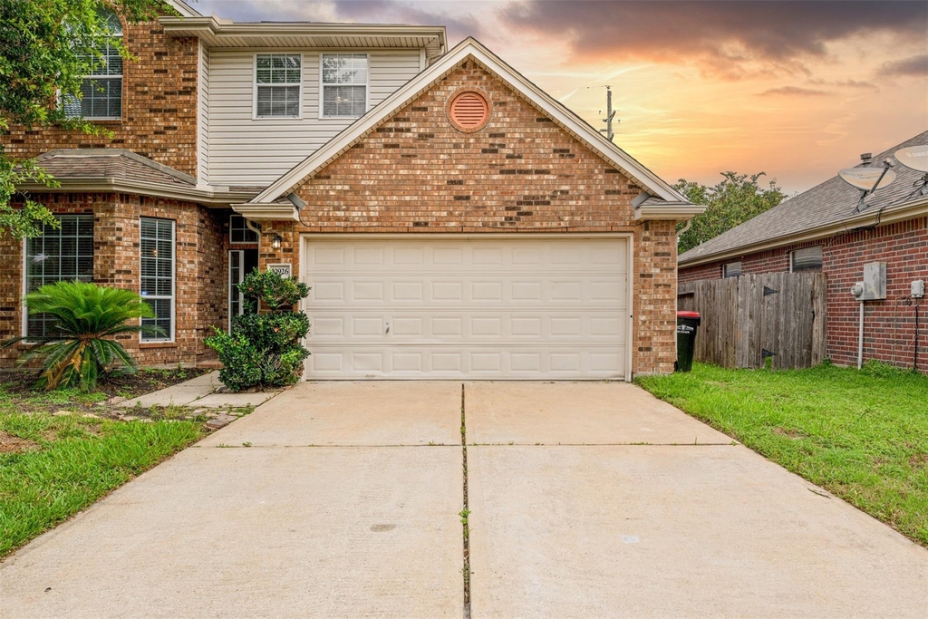 10926 Moonlit Fields Court - Photo 2