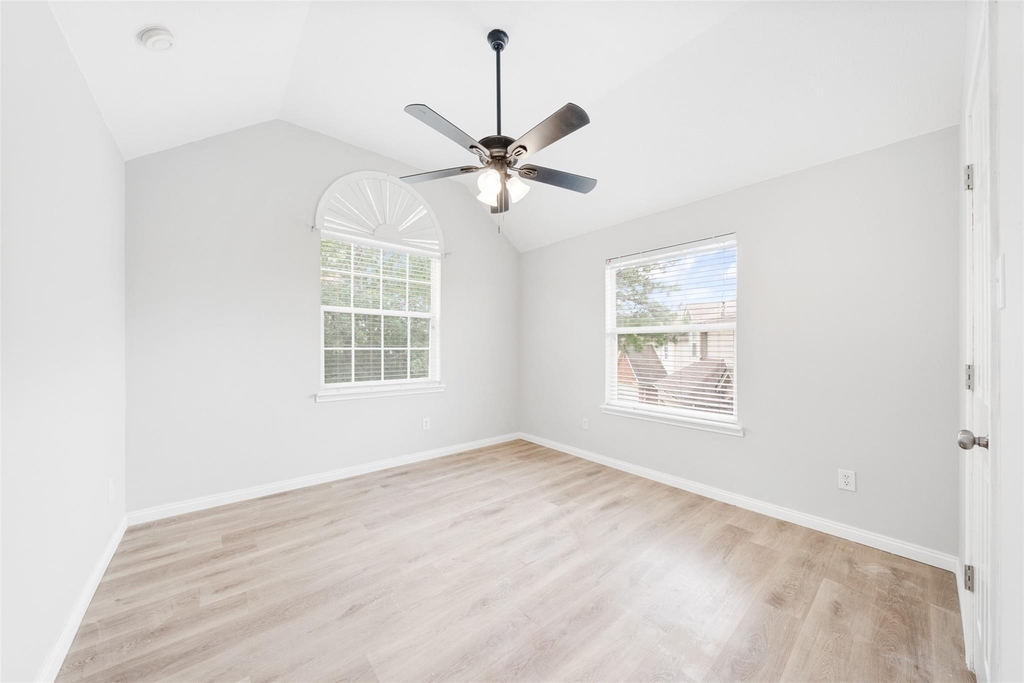 10926 Moonlit Fields Court - Photo 34