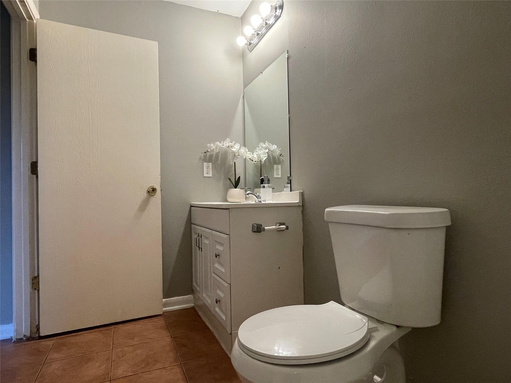 811 Forest Hillside Lane - Photo 28