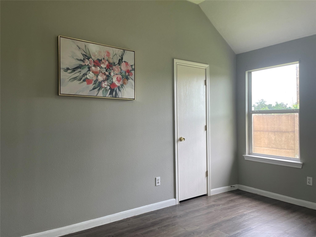 811 Forest Hillside Lane - Photo 12