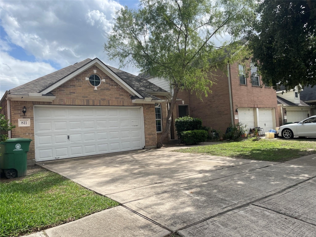 811 Forest Hillside Lane - Photo 1
