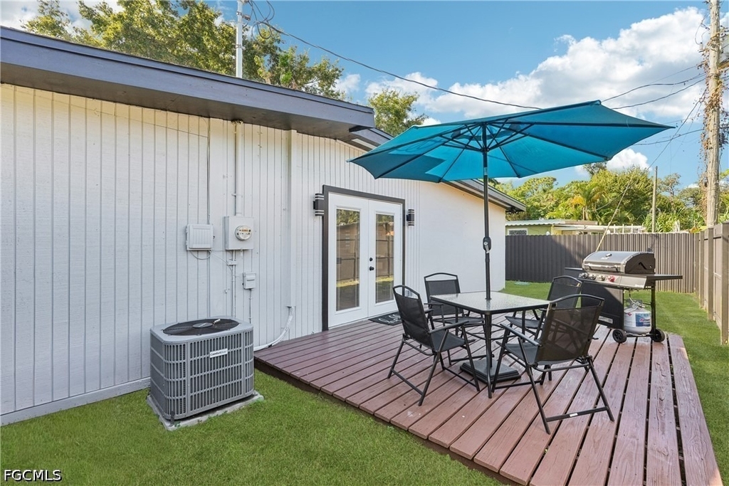 92 Oak Street - Photo 22