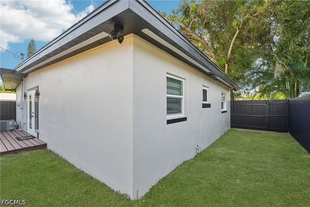 92 Oak Street - Photo 26