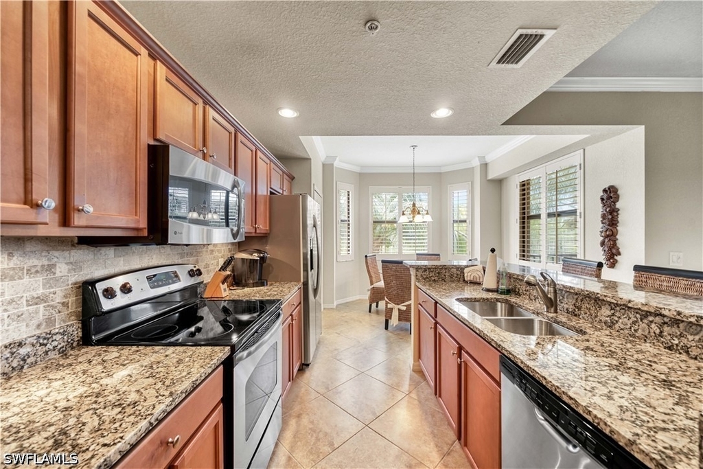 9715 Acqua Court - Photo 6