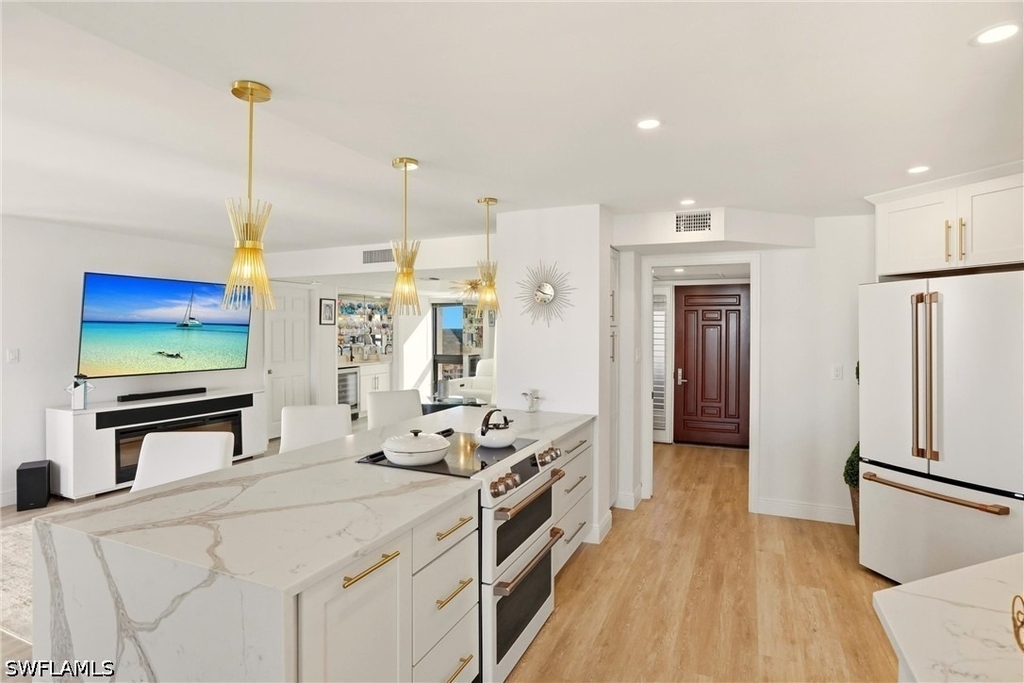 4551 Gulf Shore Boulevard N - Photo 13
