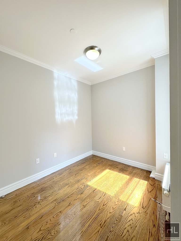 E 13th St. - Photo 2