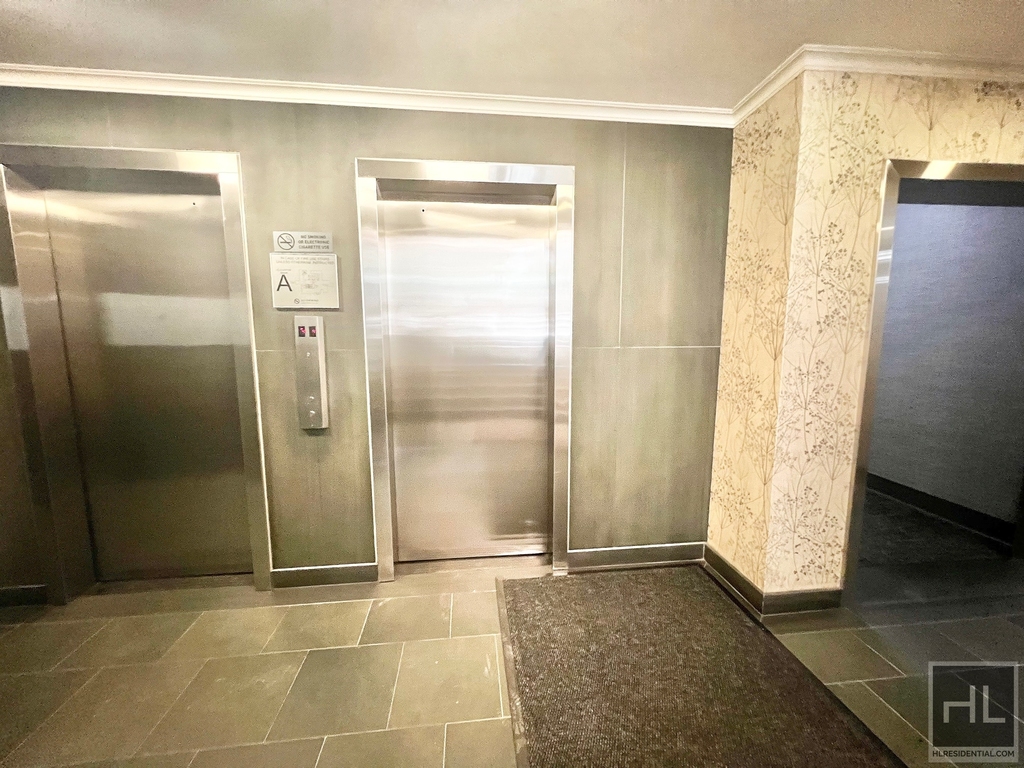 East 56 Street - Photo 19