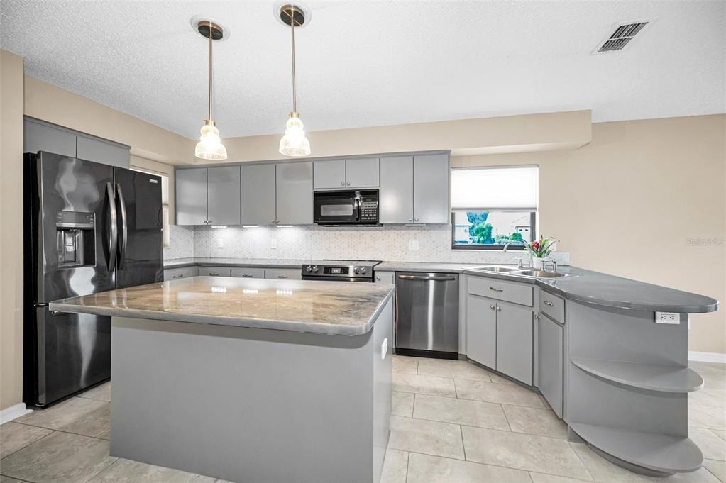 9307 Palm Haven Court - Photo 11