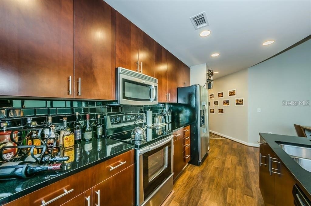 777 N Ashley Drive - Photo 2