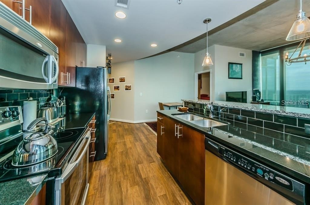 777 N Ashley Drive - Photo 3