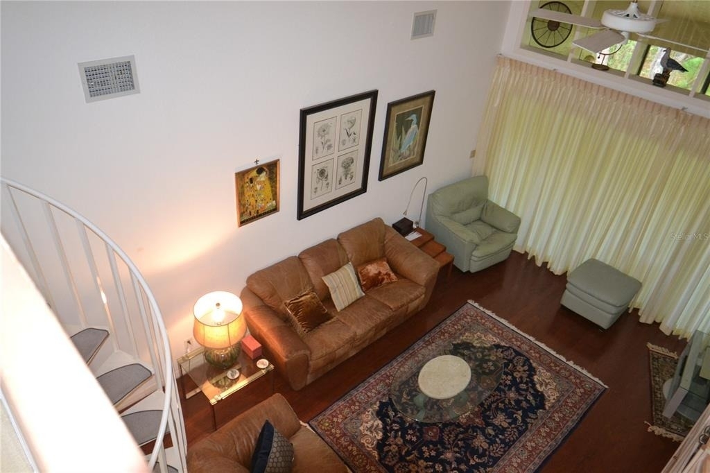 112 Lindsay Lane - Photo 9
