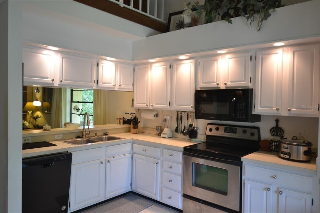 112 Lindsay Lane - Photo 25