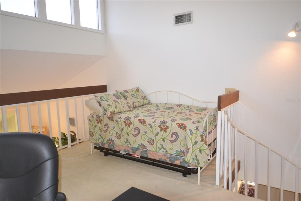 112 Lindsay Lane - Photo 7