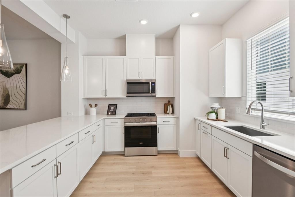 3129 4th Terrace N - Photo 16